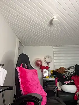 Snapshot of Anily_Lovely chatting on February 27, 10:53 pm Anily Lovely online show from February 27, 10:53 pm