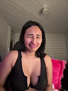 Anily Lovely online show from April 7, 11:39 pm