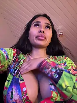Snapshot of Anily_Lovely chatting on March 16, 12:34 am Anily Lovely online show from March 16, 12:34 am
