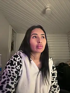 Anily Lovely online show from April 6, 12:39 am