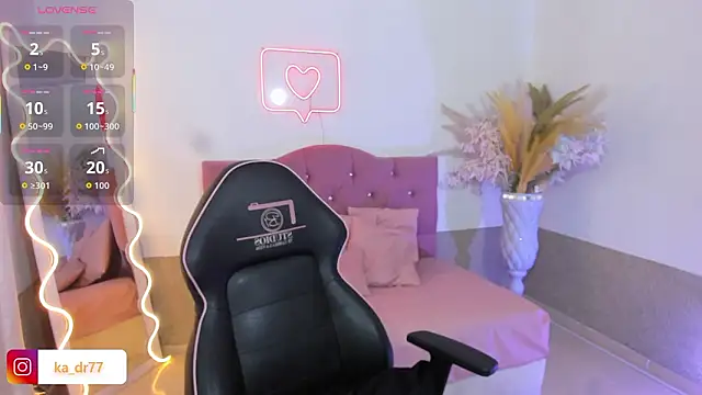 kendra tay online show from February 24, 3:18 am