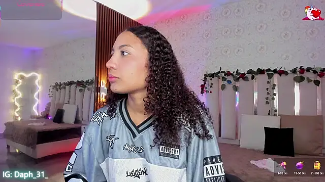 Daphnne tay online show from February 19, 3:36 am