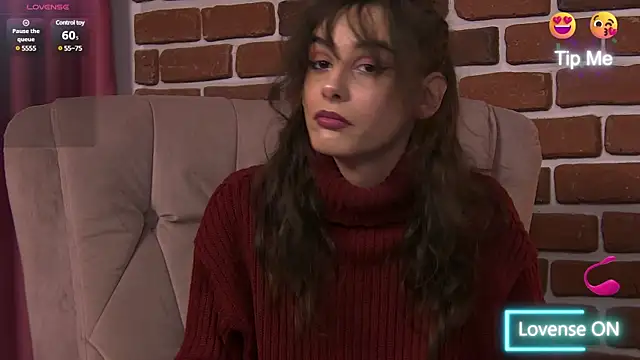 Snapshot of Mazeekyn chatting on December 7, 4:09 pm Mazeekyn online show from December 7, 4:09 pm