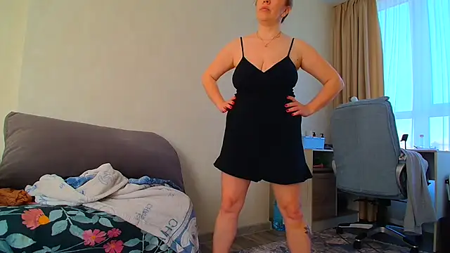 Brionia online show from May 1, 6:29 am