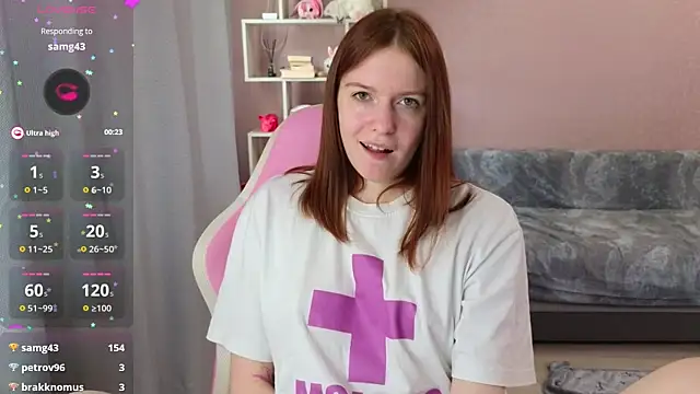 Snapshot of CassieJuice69 chatting on June 12, 2:59 pm CassieJuice69 online show from June 12, 2:59 pm