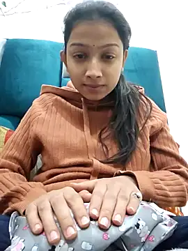 Snapshot of Aleena_Rai chatting on December 14, 1:38 pm Aleena Rai online show from December 14, 1:38 pm