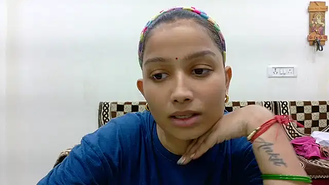 Snapshot of Aleena_Rai chatting on October 4, 6:20 pm Aleena Rai online show from October 4, 6:20 pm