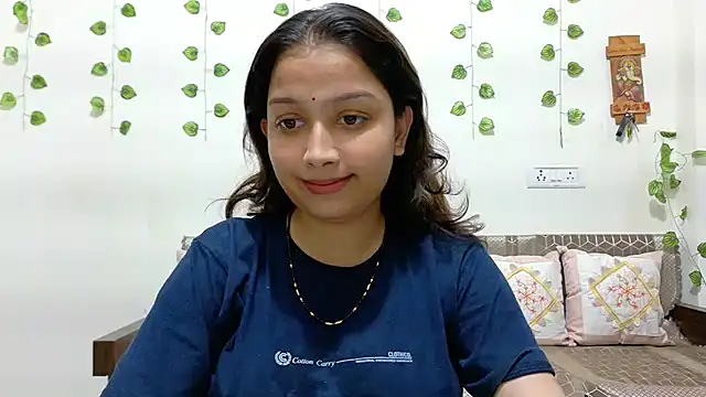 Aleena Rai online show from October 30, 6:49 pm
