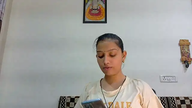 Snapshot of Aleena_Rai chatting on October 3, 6:09 pm Aleena Rai online show from October 3, 6:09 pm