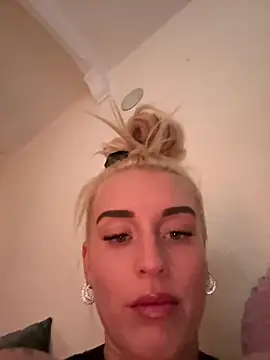 Barbie 26 online show from December 10, 9:44 am