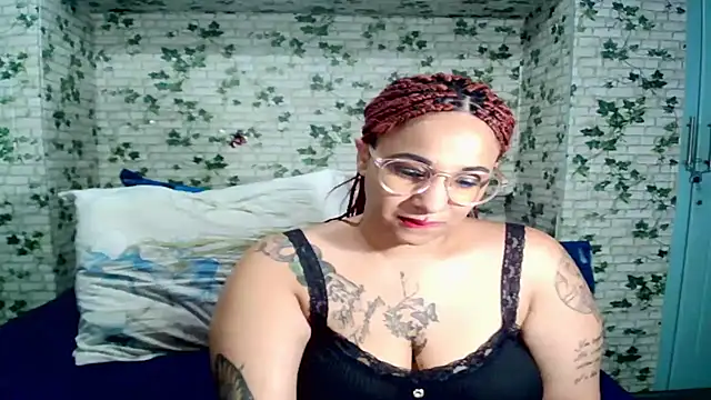 Indian candyXX online show from April 7, 6:43 pm