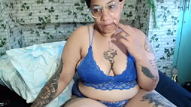 Indian candyXX online show from November 29, 6:57 am