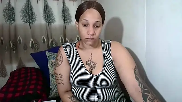 Indian candyXX online show from October 14, 3:45 pm