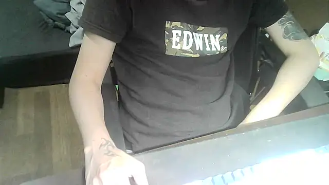 Ryan67533 online show from October 4, 4:30 pm