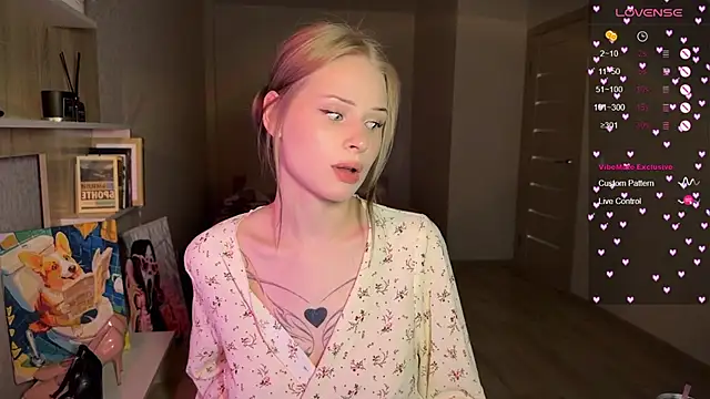 lisa barbie online show from October 22, 8:08 pm