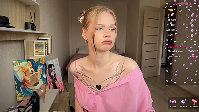 lisa barbie online show from October 23, 8:57 am