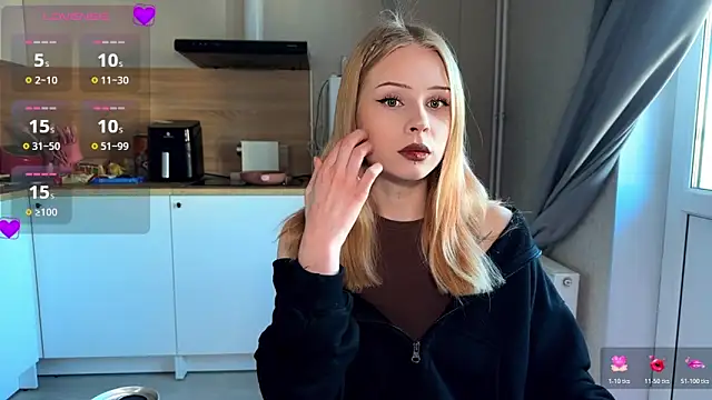 lisa barbie online show from April 9, 4:13 pm