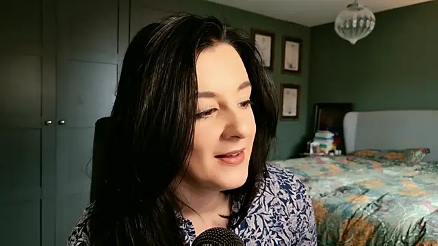 flatwhite0 online show from February 20, 10:06 am