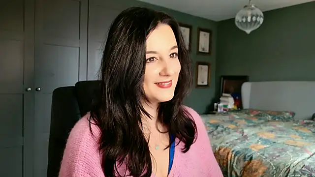 flatwhite0 online show from February 26, 9:31 am