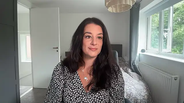flatwhite0 online show from July 27, 9:05 am