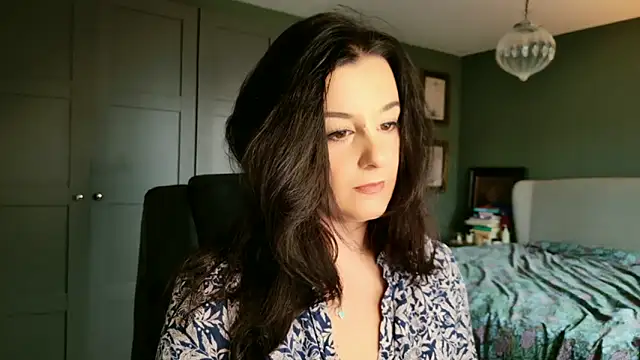 flatwhite0 online show from February 10, 10:36 am