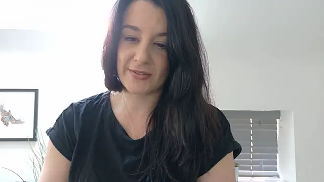 flatwhite0 online show from April 23, 10:44 am