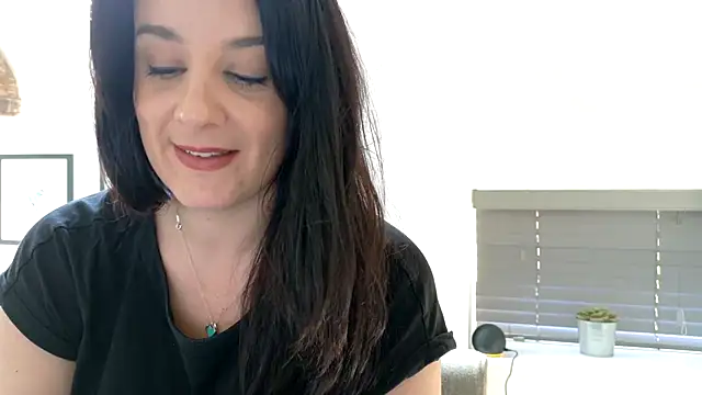 flatwhite0 online show from April 23, 12:29 pm