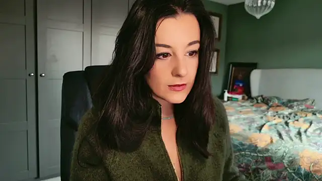 flatwhite0 online show from December 3, 10:14 am