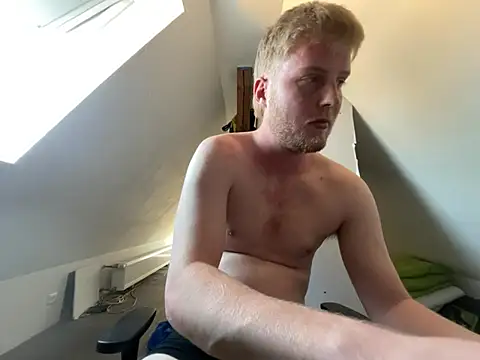 Snapshot of germancock1 chatting on June 16, 2:28 pm germancock1 online show from June 16, 2:28 pm