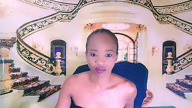 Snapshot of EbonyCreamy69 chatting on January 21, 6:23 pm EbonyCreamy69 online show from January 21, 6:23 pm