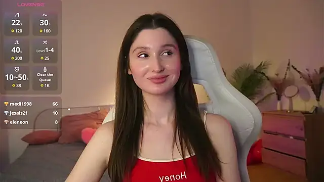 Snapshot of tender_babyy chatting on March 9, 6:00 pm tender babyy online show from March 9, 6:00 pm