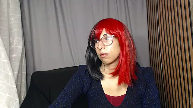 Snapshot of MirandaSingle chatting on May 15, 11:19 am MirandaSingle online show from May 15, 11:19 am