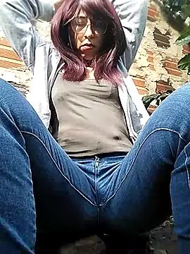 MirandaSingle online show from February 19, 1:30 pm