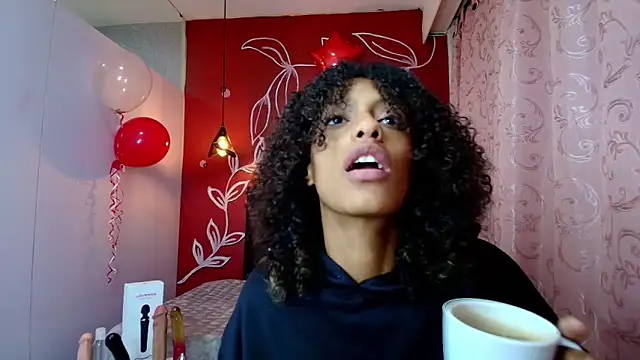 Zia Green online show from February 19, 3:27 pm