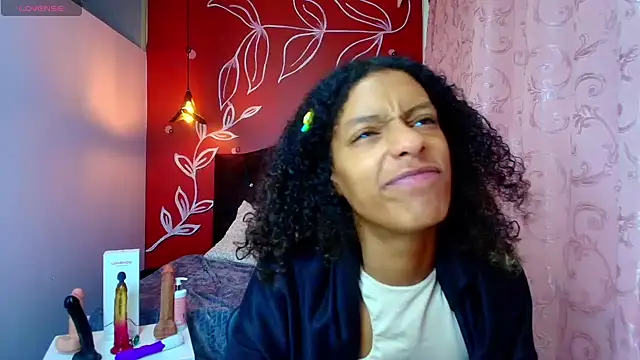 Zia Green online show from March 10, 12:06 pm