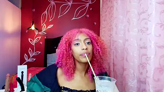 Zia Green online show from March 21, 3:35 pm