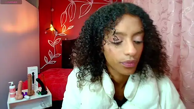 Zia Green online show from March 18, 12:06 pm