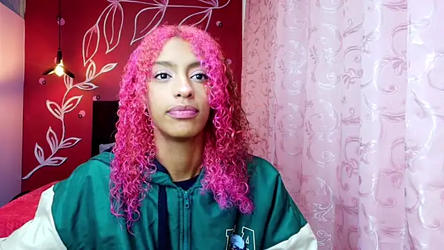 Zia Green online show from March 21, 12:06 pm