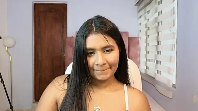 Snapshot of lou_rosse_ chatting on February 26, 8:25 pm lou rosse  online show from February 26, 8:25 pm