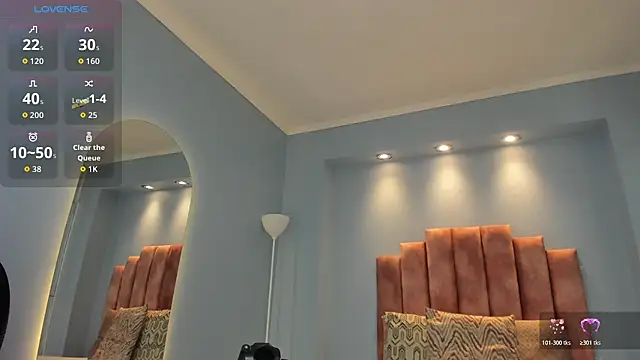 lou rosse  online show from March 11, 8:58 pm