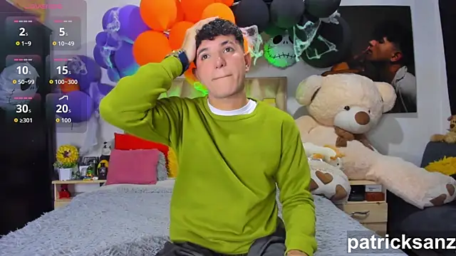 Snapshot of patrick_sanzz chatting on October 28, 6:40 pm patrick sanzz online show from October 28, 6:40 pm