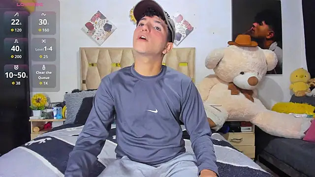 Snapshot of patrick_sanzz chatting on December 15, 10:59 pm patrick sanzz online show from December 15, 10:59 pm