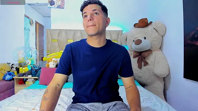 patrick sanzz online show from April 23, 4:08 pm