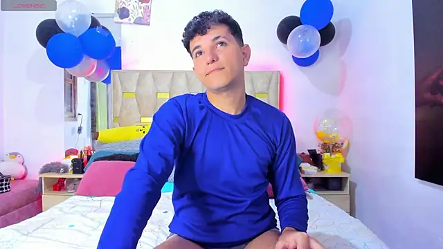 patrick sanzz online show from April 15, 3:05 pm