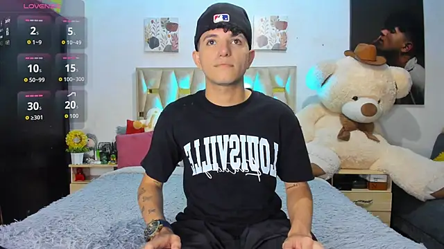 Snapshot of patrick_sanzz chatting on October 24, 4:39 pm patrick sanzz online show from October 24, 4:39 pm