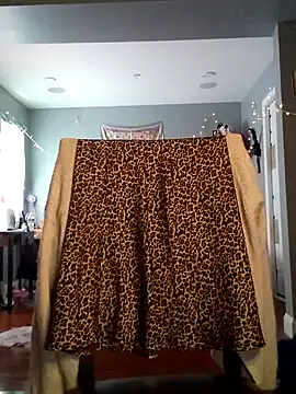 ebonycatlisaaaalime online show from January 27, 7:35 pm