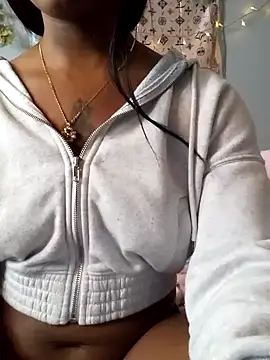 ebonycatlisaaaalime online show from March 7, 7:49 pm