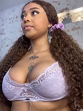 Snapshot of pamela_west chatting on November 10, 7:41 pm pamela west online show from November 10, 7:41 pm