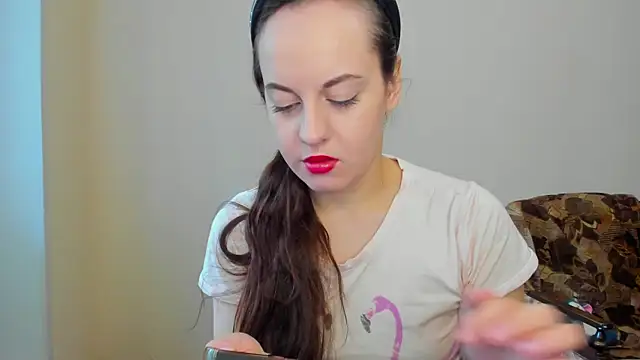 Snapshot of Sabrina_Lavv chatting on September 15, 10:05 am Sabrina Lavv online show from September 15, 10:05 am