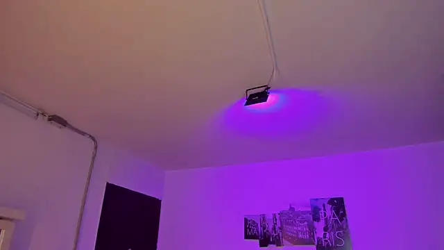 Amy Kiitty  online show from March 6, 1:06 pm